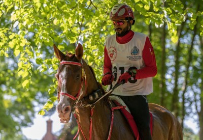 ناصر بن حمد يقود الفريق الملكي في كأس خادم الحرمين للقدرة