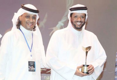 جمال الصقر: نحن في حاجة إلى جنون مسرحي