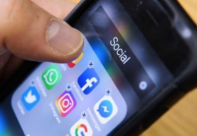  مصر تكشف الحقيقة بشأن فرض ضرائب على مواقع التواصل