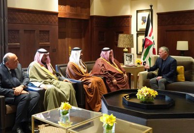 وزير الخارجية : تكثيف التنسيق بين الدول العربية المسؤولة