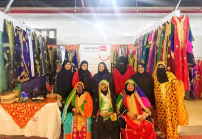 الأسر المنتجة بدار المحرق تشارك في مهرجان تراثي