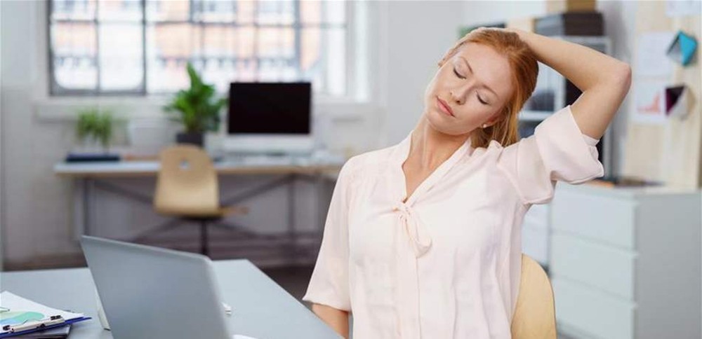 أمراض خطيرة تفتك بجسدكم.. احذروا الجلوس لمدة طويلة!