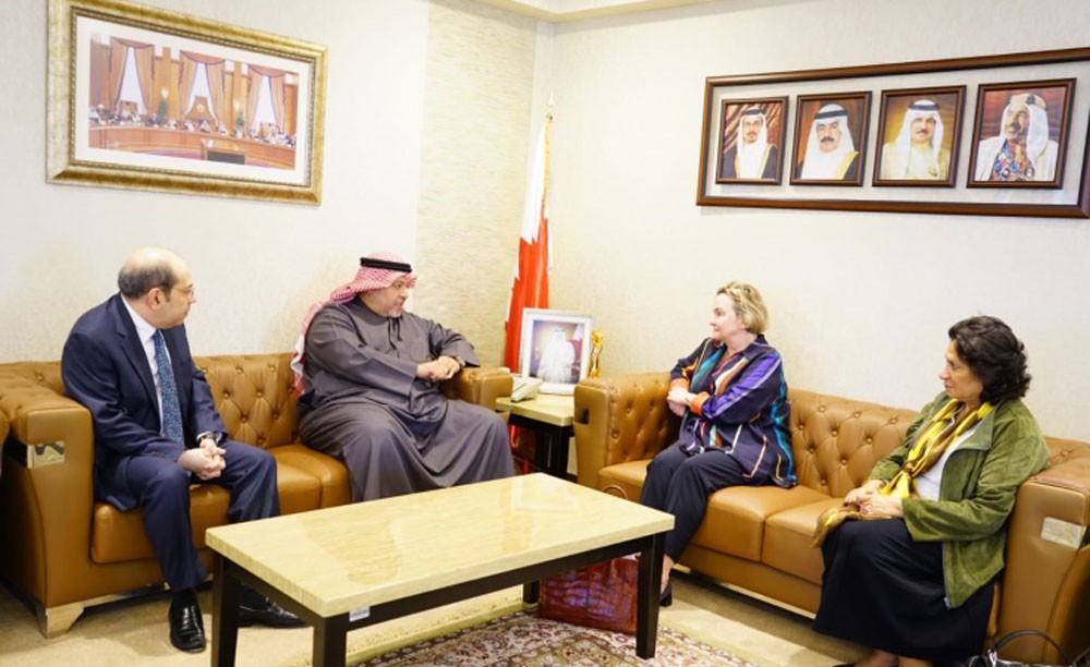 وزير العدل يستقبل أمين عام لجنة الأمم المتحدة للقانون التجاري الدولي