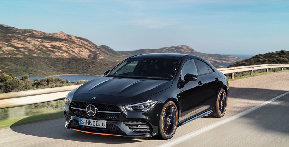 مرسيدس بنز تقدم CLA coupe مع مساعد إلكتروني