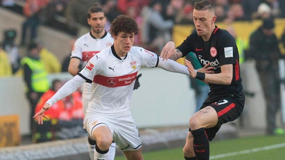 بايرن ميونخ يعلن تعاقده مع الفرنسي بافارد