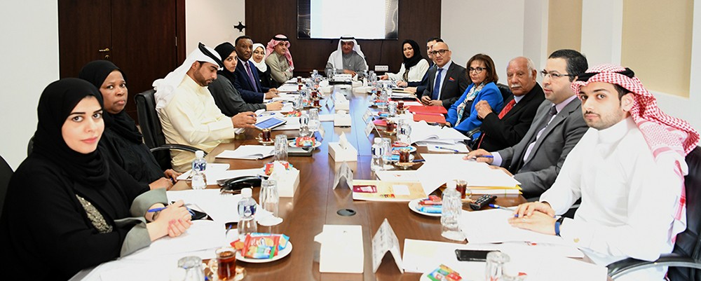 "مرافق الشورى" تبحث مع "البلديات" تعديل "استخراج الرمال وبيعها"
