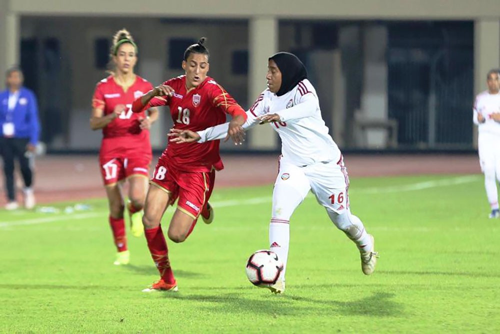 نواعم الأحمر يبحثّن عن التتويج بالكأس والأردنيات يتطلعّن للقب الثالث
