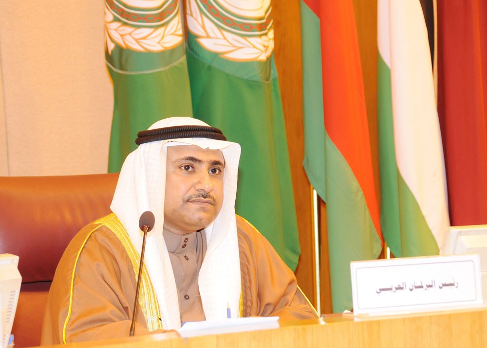 العسومي يقترح علاوة استثنائية للمواطنين