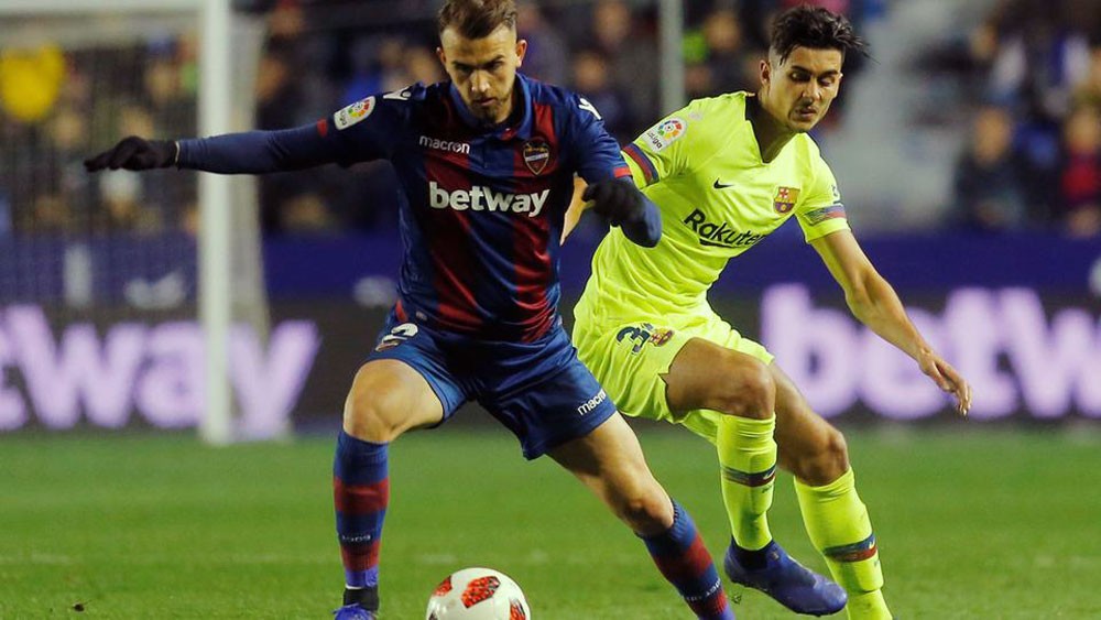 ليفانتي يشكو برشلونة بسبب مشاركة تشومي برانداريز