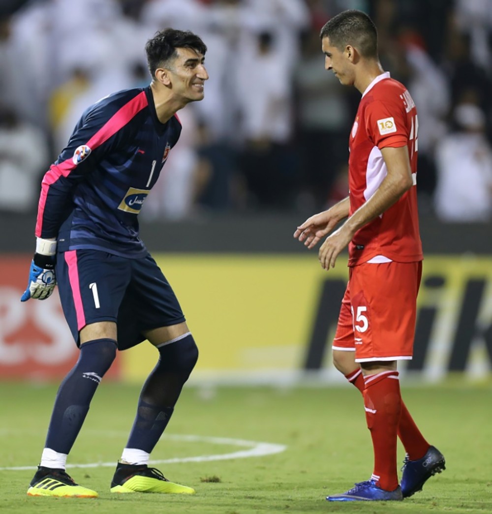 كأس آسيا 2019: بيرانفند رامي الحجارة والكرات في عرين "تيم ميلي"