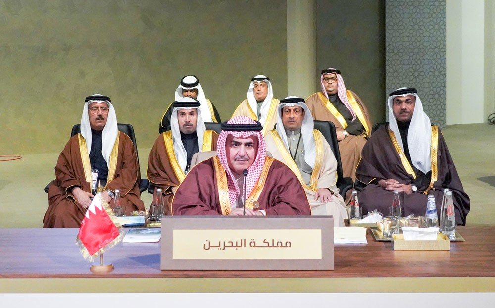 وزير الخارجية يشارك في الدورة الرابعة للقمة التنموية العربية