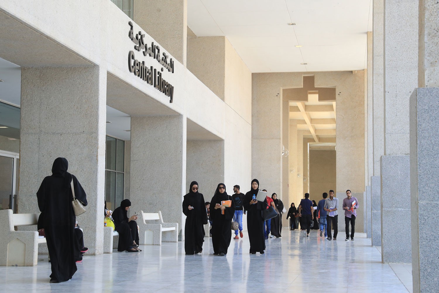 ارتفاع عدد الطلبة الأجانب بجامعات المملكة إلى أكثر من 6 آلاف
