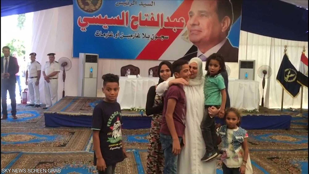  مصر.. عفو رئاسي يشمل مئات السجينات بمناسبة 25 يناير