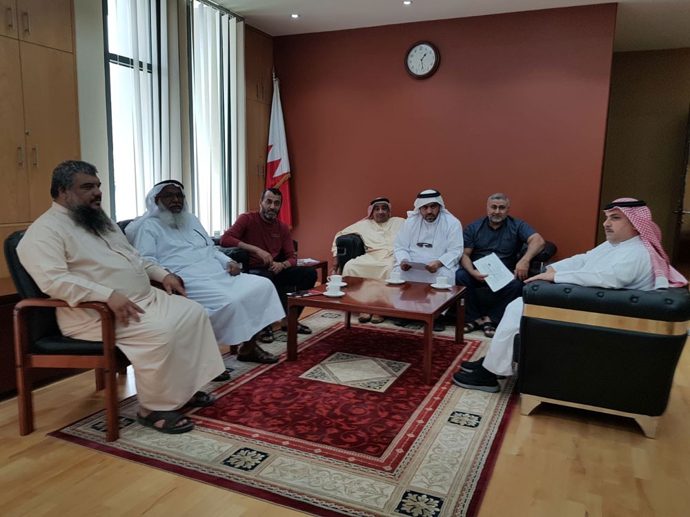 المرباطي: البلديات تخالف توجيهات رئيس الوزراء حول فرشات "المحرق المركزي"