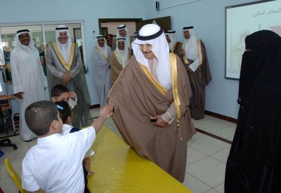 اهتمام حكومي كبير بتعزيز حقوق الطفل