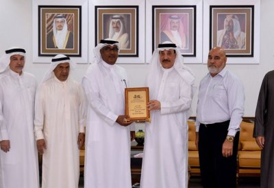 وزير العمل يؤكد على أهمية تعزيز التعاون والتنسيق مع مجلس النواب