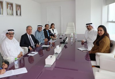بن دينه يبحث مع رئيس لجنة الصناعة والطاقة التابعة للغرفة التعاون لنشر ثقافة الطاقة النظيفة
