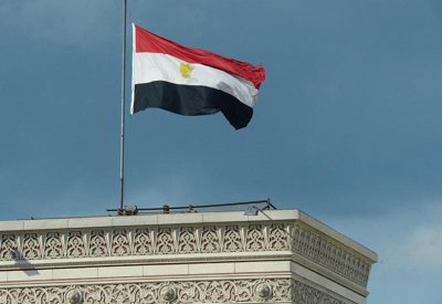 ثلاثة تحالفات عالمية تنافس على إنشاء ميناء جاف غربي القاهرة