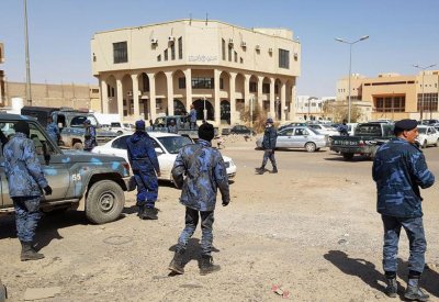 نذر قتال بين حفتر والسراج في جنوب ليبيا
