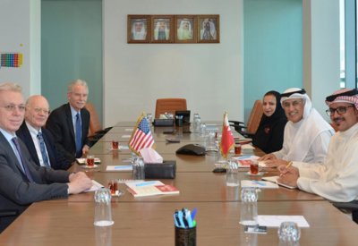 وزير الصناعة يجتمع برئيس مجلس إدارة Middle East Policy Council