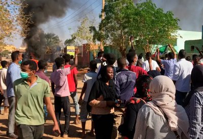 السودان.. غليان ليلي في الخرطوم وموعد لمسيرة جديدة