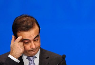 في تطور مفاجئ.. محامي كارلوس غصن يستقيل