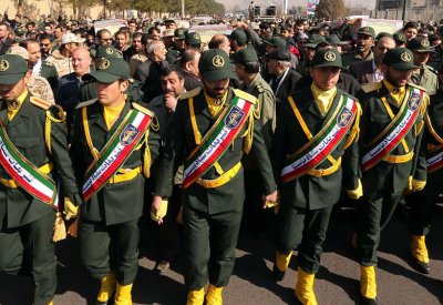  عشرات القتلى والجرحى بهجوم على الحرس الثوري جنوب شرقي إيران