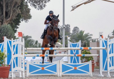 الفرسان يعربون عن حماسهم لمسابقات الخيل