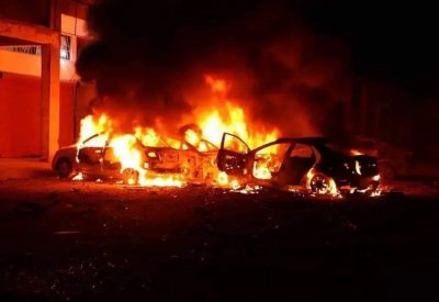 مقتل 3 في انفجار سيارة مفخخة بمدينة الرقة السورية