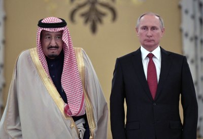 الملك سلمان وبوتين بحثا التعاون لضبط سوق الطاقة العالمي