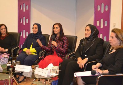 الملكية للبنات تنظم جلسة حوارية حول حياة المرأة البحرينية