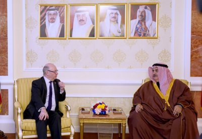 وزير الخارجية يجتمع مع وزير الدولة البريطاني