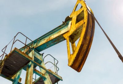 النفط يواصل مكاسبه ويسجل أعلى مستوى منذ 13 نوفمبر