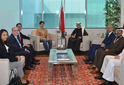 وزير الصناعة يستقبل مدير عام شركة باور روت للتصنيع