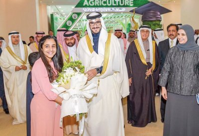 وزير البلديات: معرض الحدائق استطاع أن يكون معرضاً تجارياً