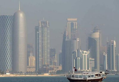  أسهم "سانسبيري" تهوي وقطر تخسر 336 مليون دولار