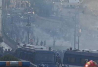  المدن الجزائرية تنتفض: لا لبوتفليقة ولا لسعيد