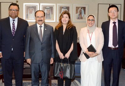 ميرزا يطلع وفد صندوق النقد الدولي على إنجازات المملكة في قطاع الطاقة المتجددة