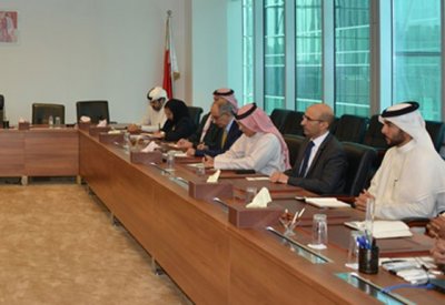 وزير الصناعة يجتمع ببعثة صندوق النقد الدولي
