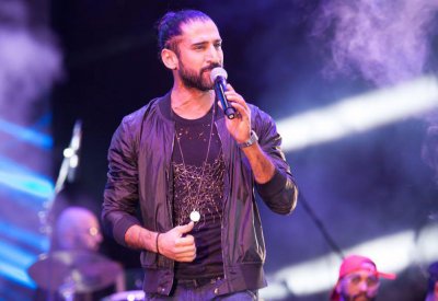 خالد فؤاد يشارك الكويت احتفالاتها الوطنية