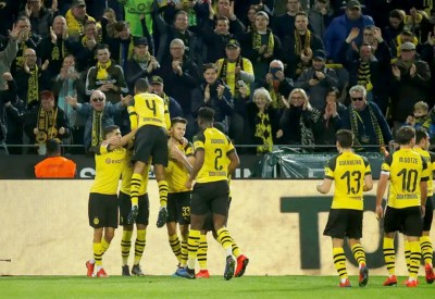 دورتموند يعود للانتصارات بثلاثية في مرمى ليفركوزن