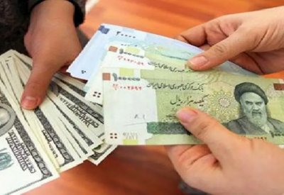 الريال الإيراني يستأنف الهبوط لـ140 ألفا مقابل الدولار
