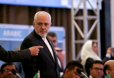 روحاني يتمسك بظريف: "في الخط الأمامي بوجه أميركا"