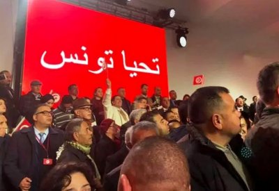 تونس.. أول استقالة في حزب الشاهد