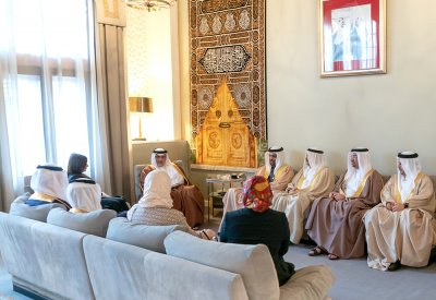 سمو ولي العهد يؤكد على أهمية التمسك بقيم المصداقية والموضوعية والمهنية