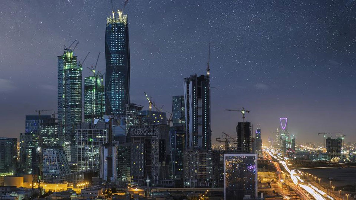 شراكات سعودية ـ إماراتية ترفع الاستثمار 25% بـ5 أعوام