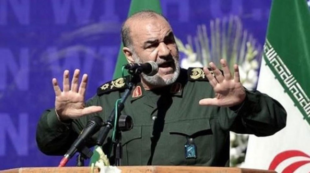 إيران تحذر أوروبا: لا يوجد ما يمنع زيادة مدى صواريخنا