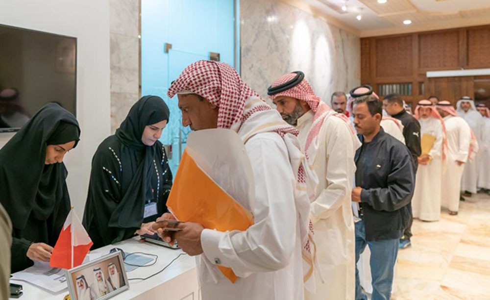 "الإسكان" تستمر في توزيع وحدات شرق الحد