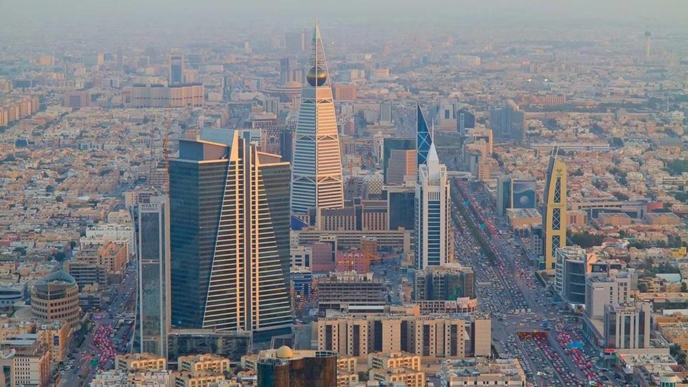 مؤشرات إيجابية لنمو الإنتاج والطلبات الجديدة بالسعودية