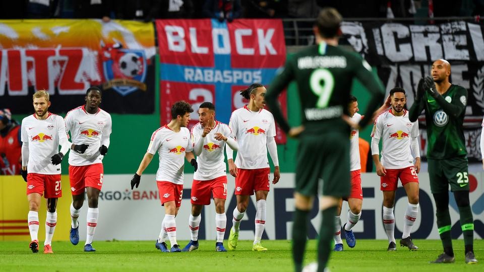 لايبزيغ وأوغسبورغ يصعدان لربع نهائي كأس ألمانيا
